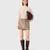 Cable-knit crop sweater Cable-knit crop sweater