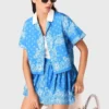Contrast collar printed shirt