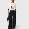 Cotton trousers with leather belt Cotton trousers with leather belt