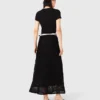 Embroidered basket-weave knit skirt Embroidered basket-weave knit skirt