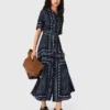 Flowy patterned maxi dress