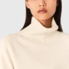 High-neck cashmere sweater High-neck cashmere sweater
