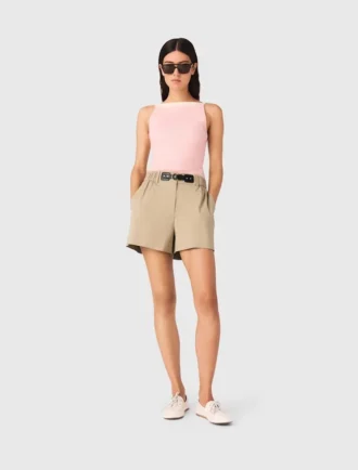 High straight-neck top