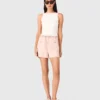High straight-neck top High straight-neck top