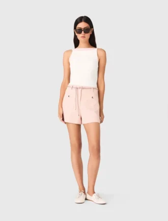 High straight-neck top