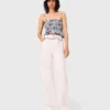 High-waisted wide-leg jeans High-waisted wide-leg jeans