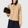 Jacket with removable contrast collar