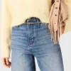 Jeans with chain-link belt Jeans with chain-link belt