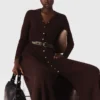 Leather belt with chain details Leather belt with chain details