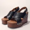 Leather platform sandals Leather platform sandals