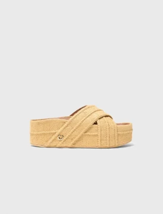 platform sandals 1 330x434 - Platform sandals