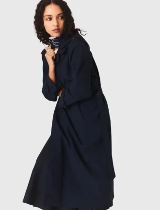 Removable rhinestone-hood trench