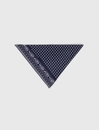 Reversible wool and cashmere scarf