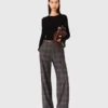 Second-skin round neck sweater Second-skin round neck sweater