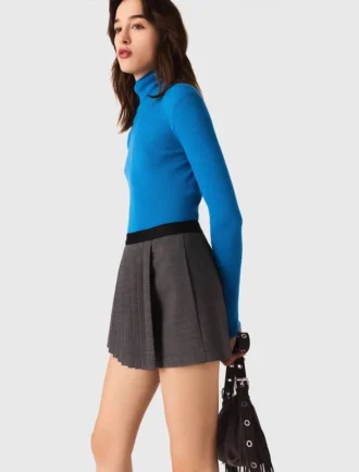Second-skin sweater with a high neck