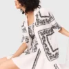 Short-sleeved embroidered shirt