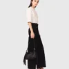Straight-leg jeans with patch pockets Straight-leg jeans with patch pockets