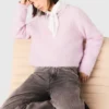 Sweater with jewelry collar Sweater with jewelry collar