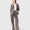 Wide-leg jeans with chain-link belt Wide-leg jeans with chain-link belt
