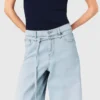 Wide-leg rhinestone jeans Wide-leg rhinestone jeans